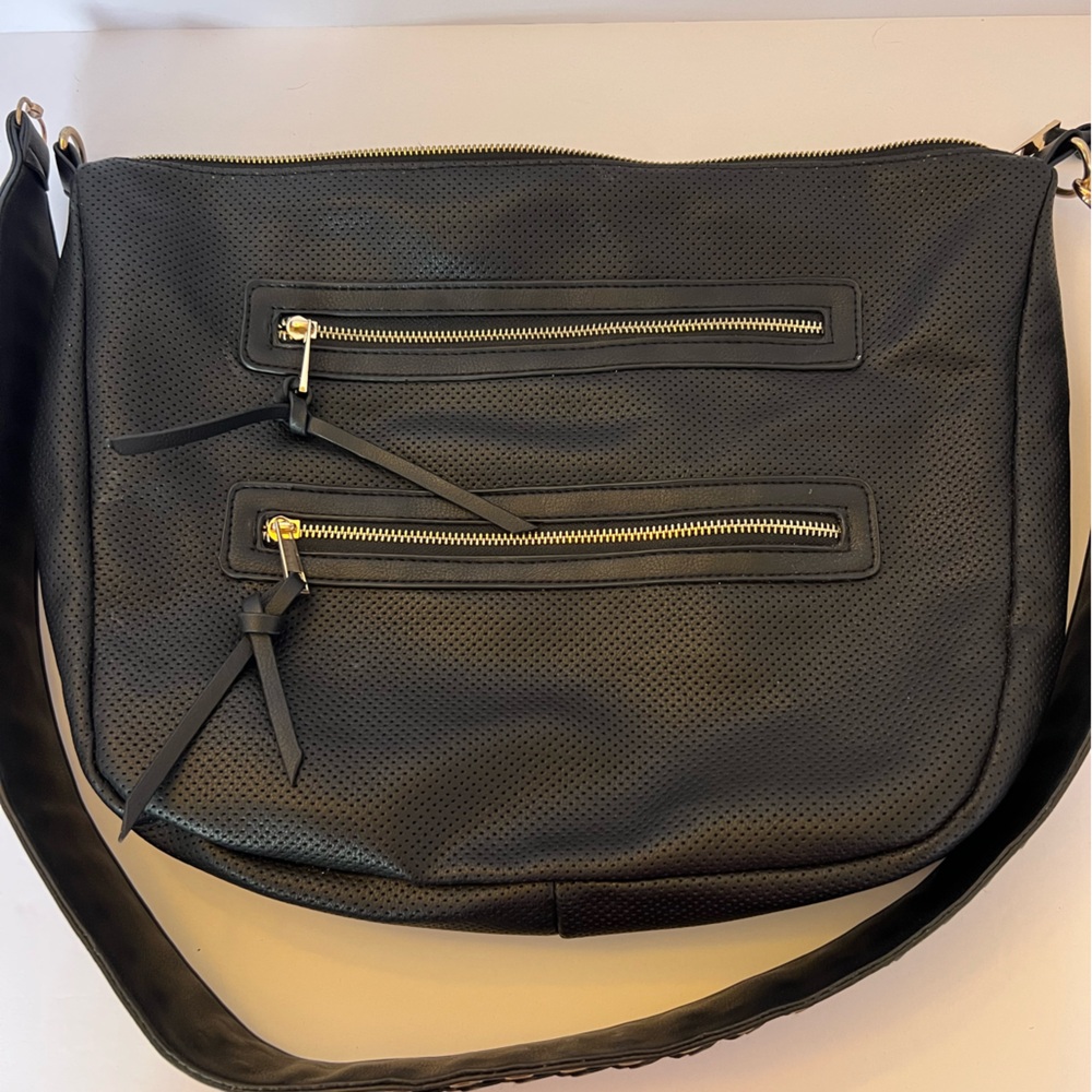 PROJECT! Under One Sky Black crossbody crossbody